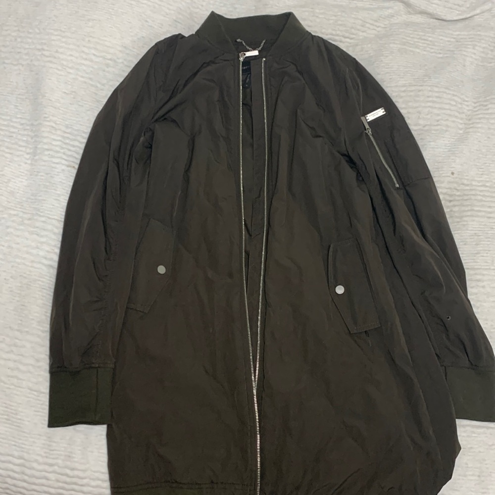 GREAT CONDITION BCBG Maxazria womens jacket!